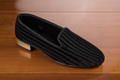 Ballerines noires à talon doré