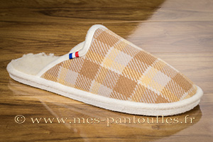 Mules à carreaux semelle feutre café au lait