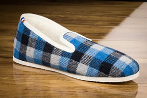 Charentaises à carreaux bleus semelle feutre