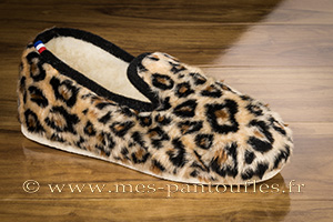 Pantoufles charentaises très chic doudou léopard