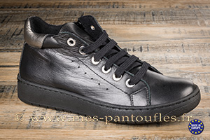 Basket montante Chacal en cuir noir et nickel