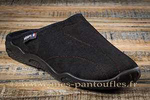 Mules hommes noires brodées rouge