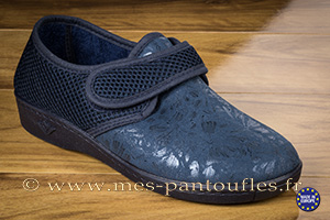 Chaussons femme à scratch résille satin bleu
